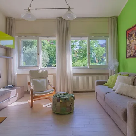 Xerxes House Apartamento *