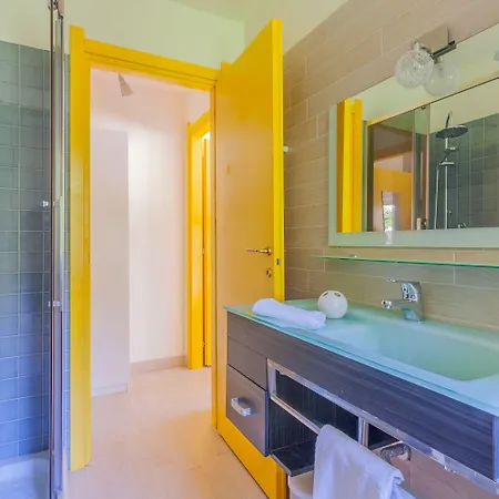 Xerxes House Apartamento Varenna